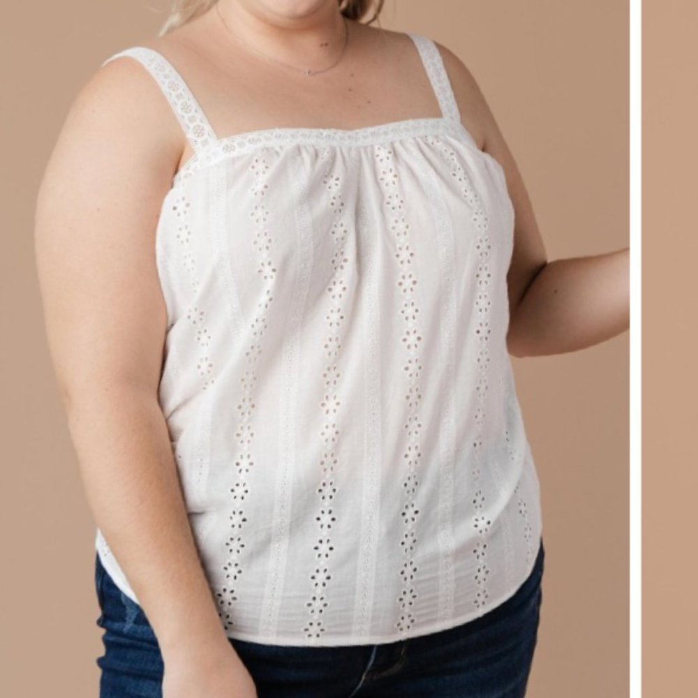 Eyelet You Know Camisole In Off-White (Large)